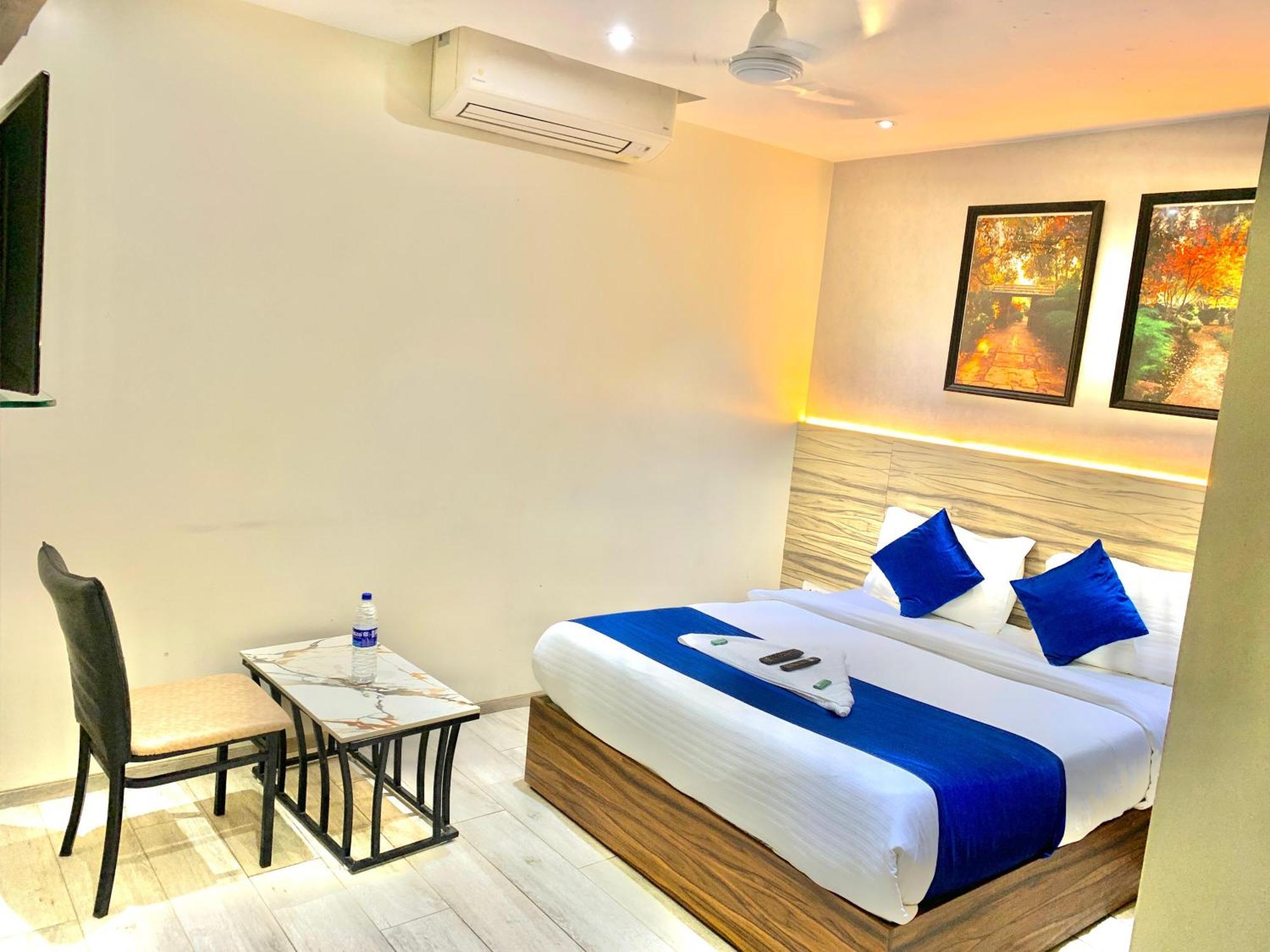The Dream Residency Hotel Mumbai Exterior photo
